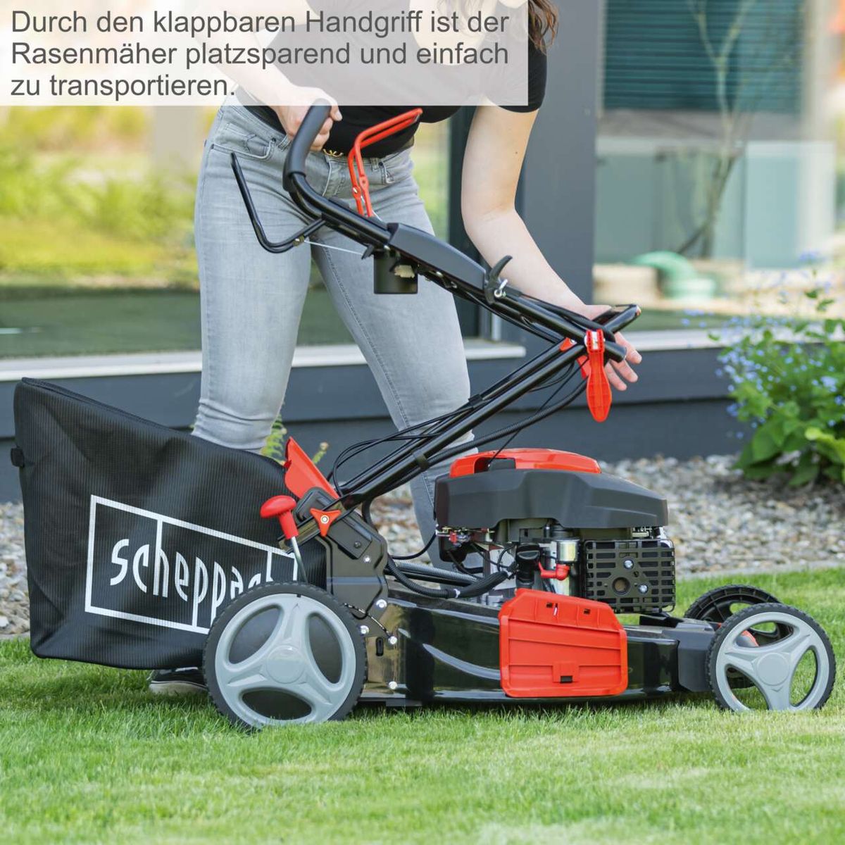Klappbarer Handgriff für platzsparendes Transportieren eines Scheppach Rasenmähers