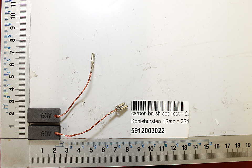 Kohlebürsten-Set (1 Satz = 2 Stück) mit Messingverbindung und Halterung