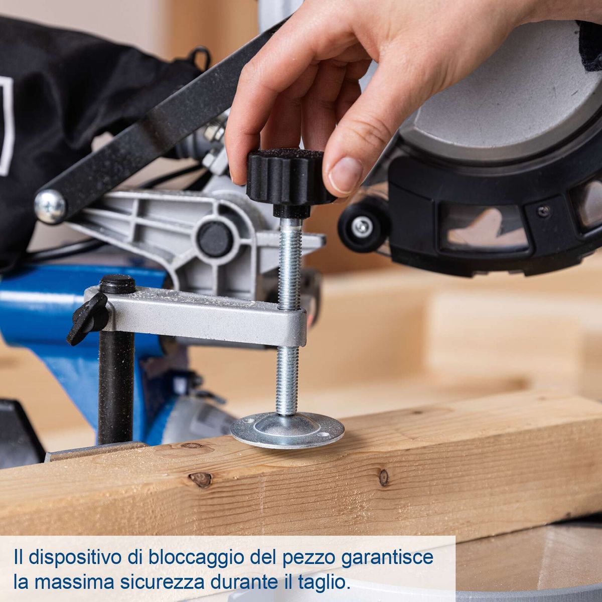 Der Spannmechanismus des Werkstücks garantiert maximale Sicherheit während des Schneidens.