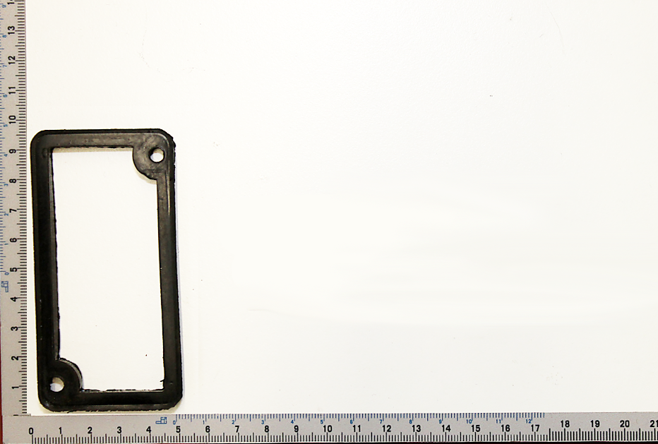 Schalterdichtung von Scheppach, gezeigt von vorne auf weißem Hintergrund.