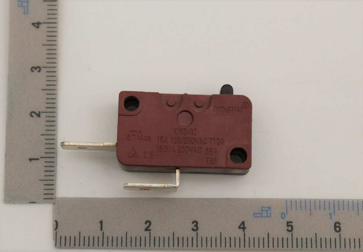 Scheppach-Mikroschalter (KW3-02) mit Anschlussklemmen und Beschriftung für 16A/250V