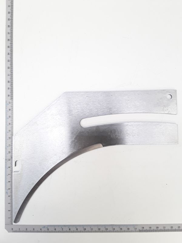 Spaltkeil 315x2,8 C60K von Scheppach, gezeigt von der Seite auf weißem Hintergrund.