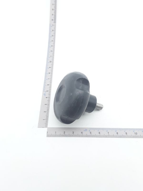 Scheppach-Sterngriffschraube mit integriertem Gewinde für M8x16