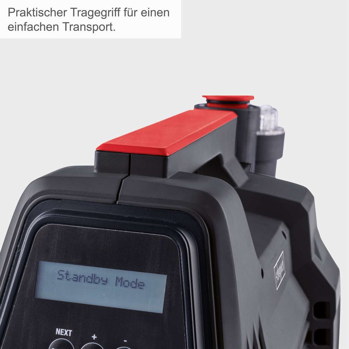 Der Hauswasserautomat GP1100JET LCD von Scheppach verfügt über einen praktischen Tragegriff für einfachen Transport und einen Standby-Modus.