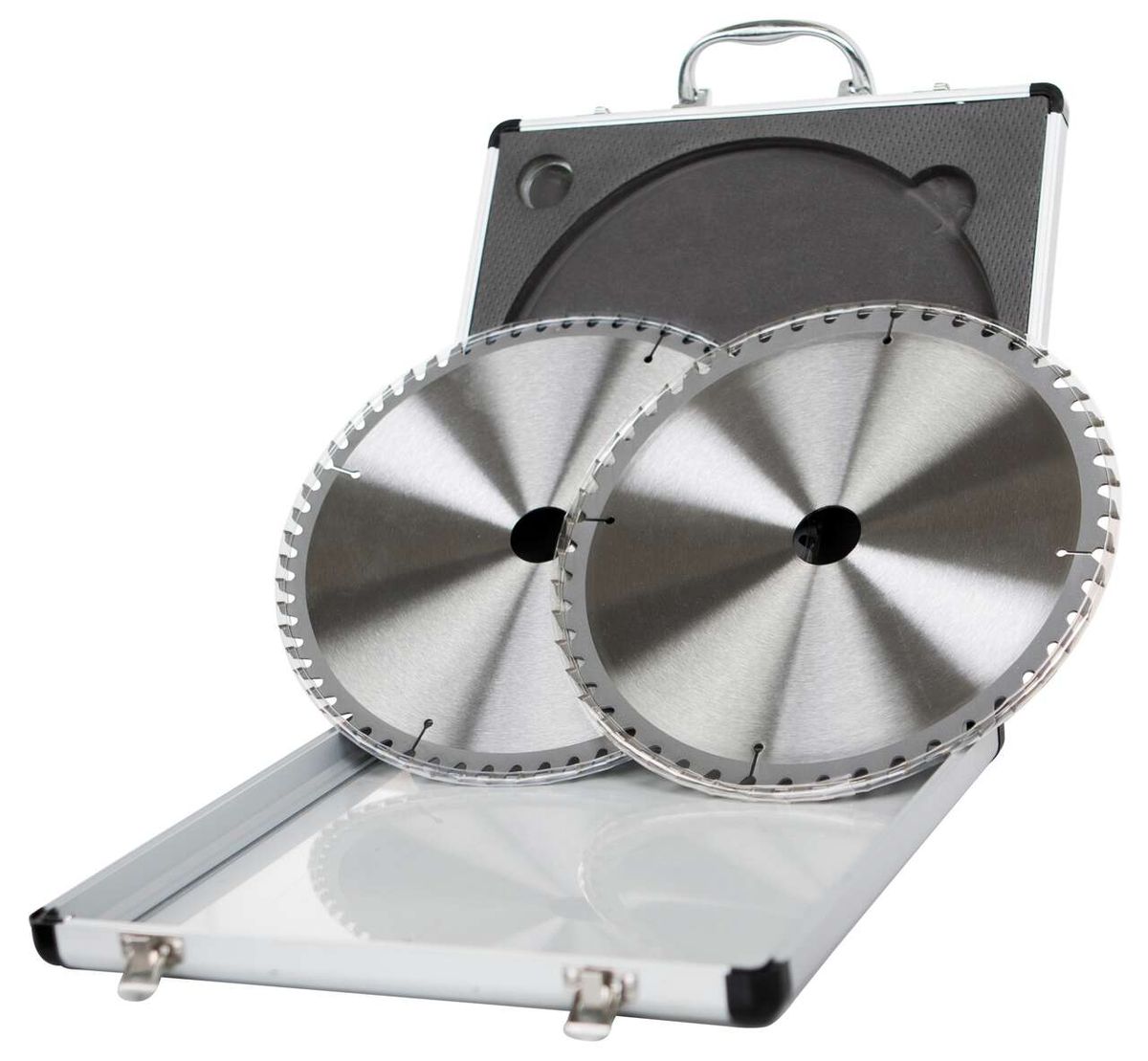 HW Kreissägeblatt-Set (2-teilig) Ø 315 x 30 x 2,8 x 2 / 24 / 48 Z Scheppach. Zwei Kreissägeblätter in einem Aluminiumkoffer. Die Kreissägeblätter sind von oben fotografiert worden.