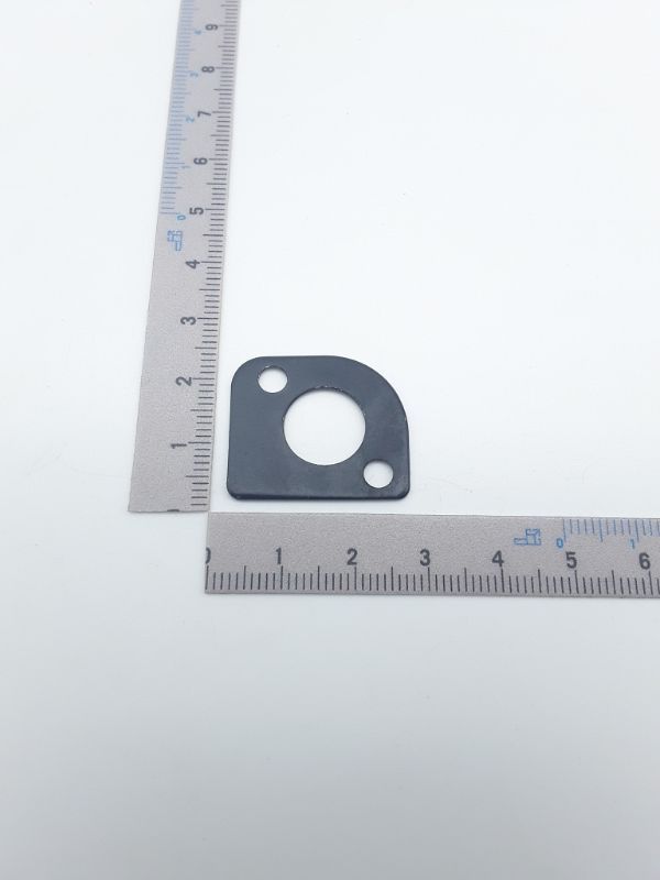 Lagerhalterung von Scheppach, Ansicht von vorne, mit zwei Befestigungslöchern und einer zentralen Öffnung.