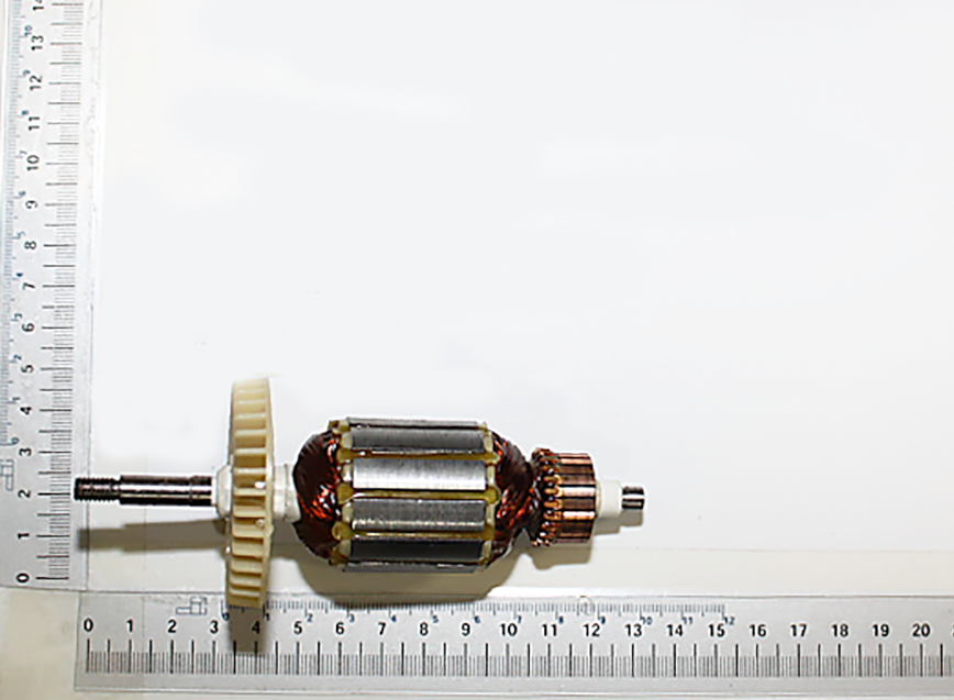 Anker mit integriertem Lüfterrad und Zahnrad für mechanische Verbindung