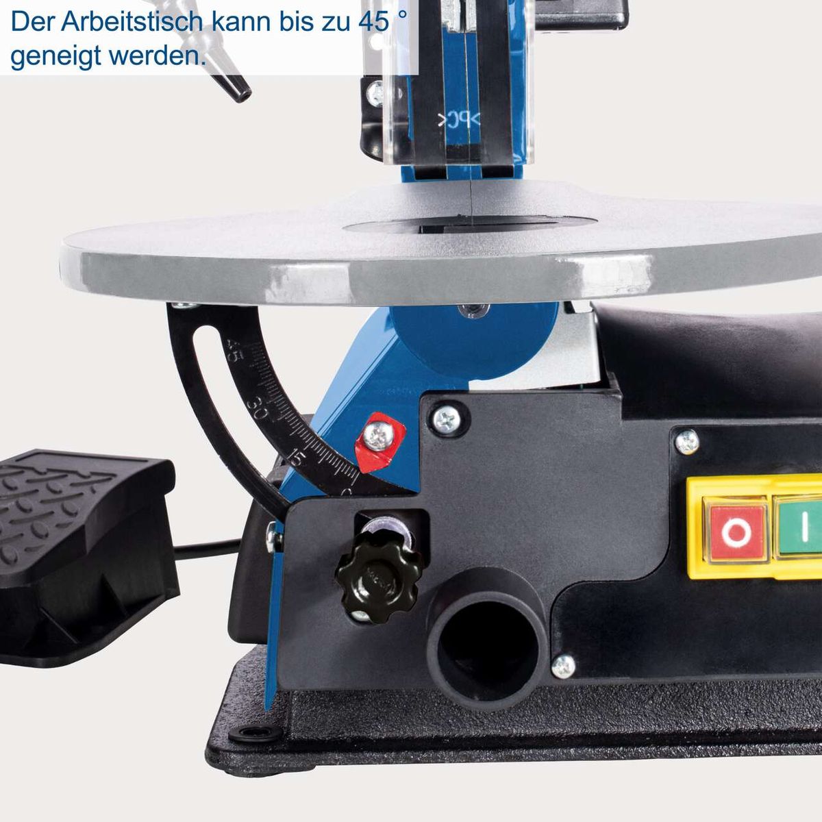 Die Dekupiersäge DECO-XLS von Scheppach bietet einen Arbeitstisch, der bis zu 45 Grad geneigt werden kann. Sie verfügt über eine Schnittiefe von 50 mm und eine Leistung von 120W bei 50 Hz und 220-240V.