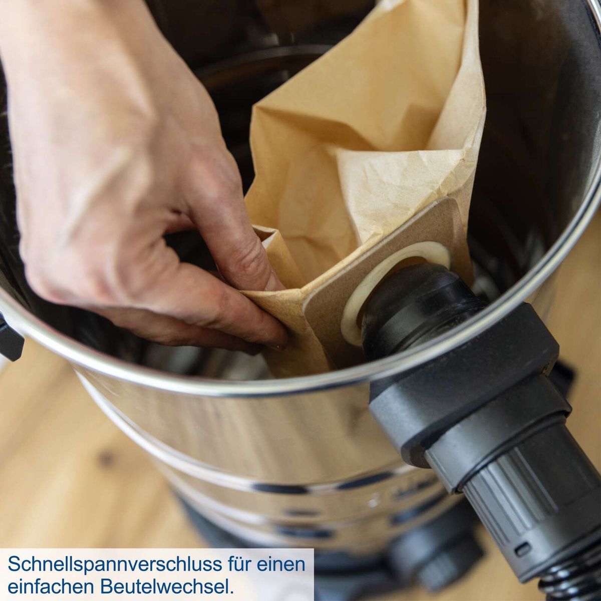 Schnellspannverschluss für einfachen Beutelwechsel auf Scheppach-Vakuumgerät