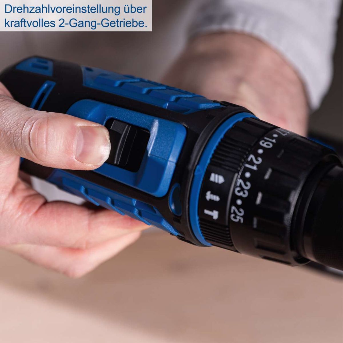 Drehzahlvoreinstellung eines 2-Gang-Getriebes auf einem Werkzeug