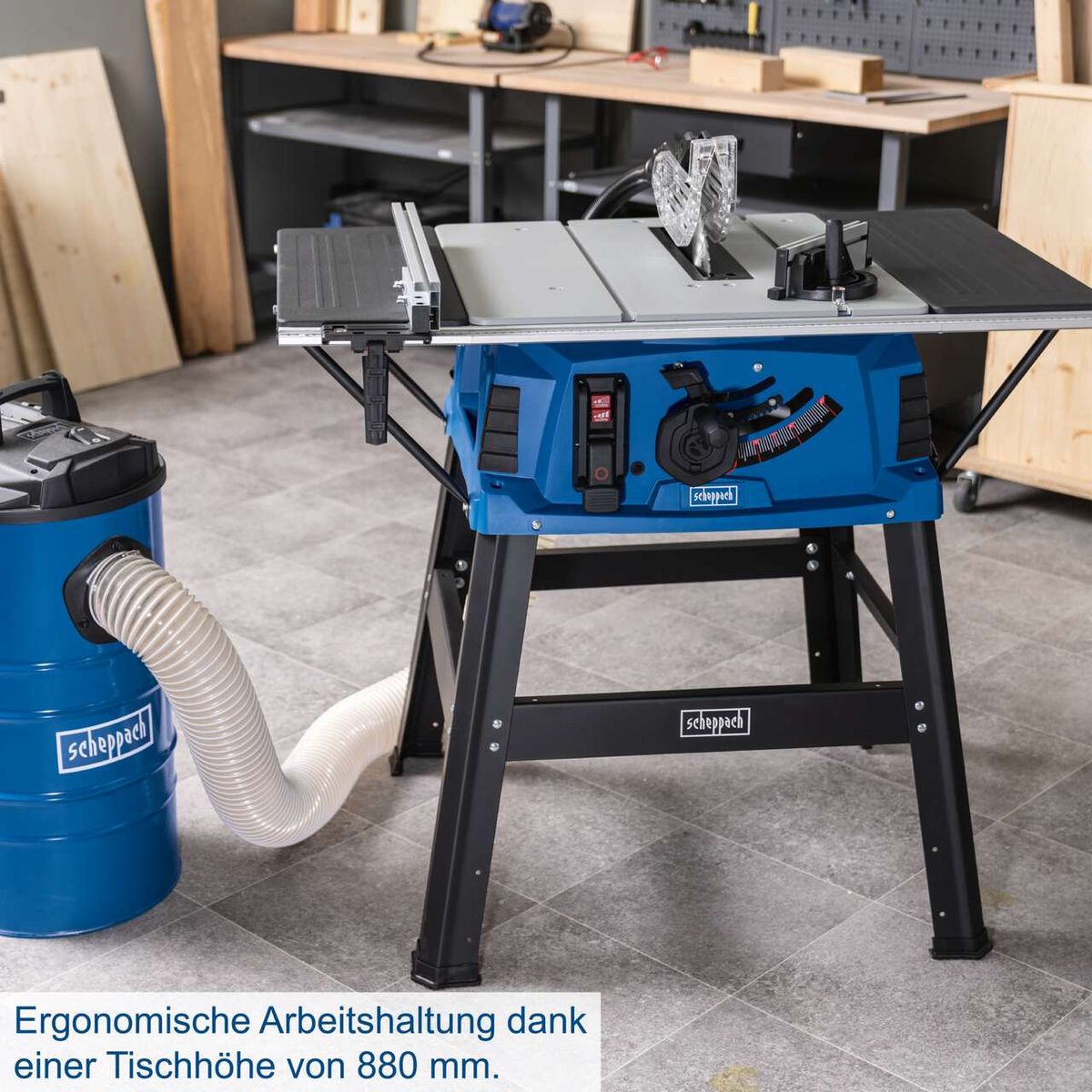 Die Tischkreissäge HS112-2x von Scheppach bietet eine ergonomische Arbeitshaltung dank einer Tischhöhe von 880 mm.