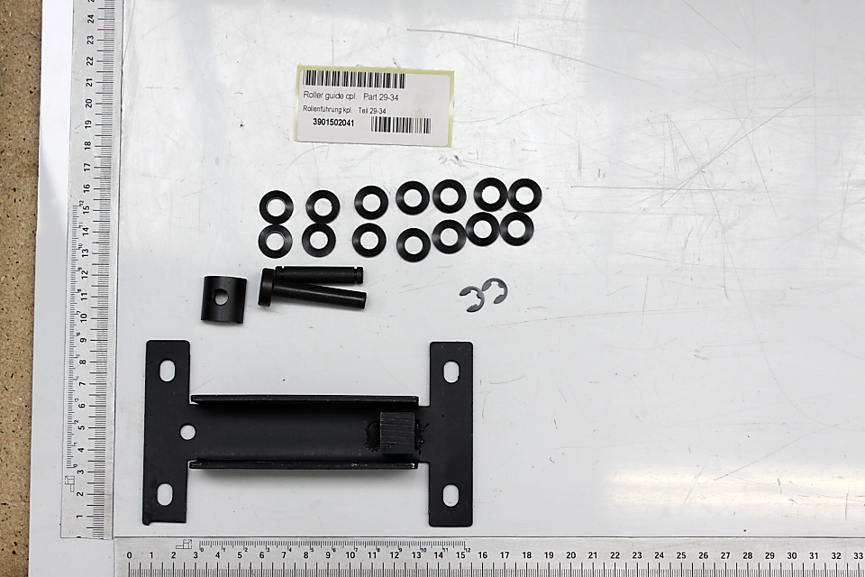 Halterung für Bandrad kpl. mit 10 Ringen, 2 Bolzen und 1 Sicherungsclip. Ansicht von oben.