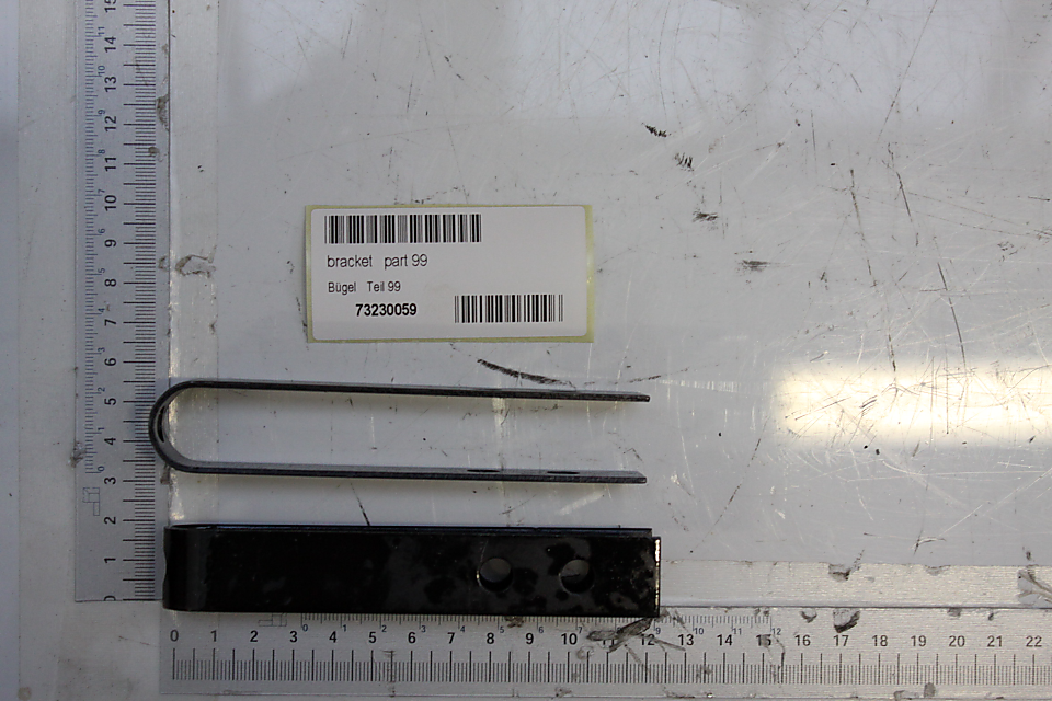 Scheppach-Bügelteil (Teil 99) mit Beschriftung und Messskala