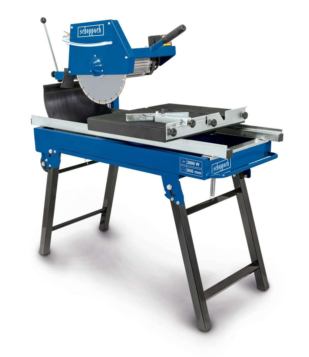 Steintrennmaschine HSM4000 Scheppach mit 800mm Schnittlänge und 110mm Schnitthöhe. Die Maschine ist von der Seite zu sehen.