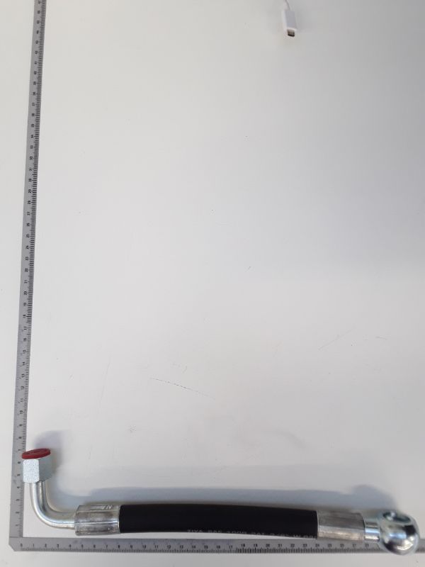 Hydraulikschlauch mit Überwurfmutter und Ringnippel für M22x1,5-Drehwinkel 90°