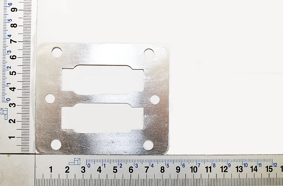 Scheppach-Aluminium-Dichtung mit integrierten Aussparungen und Bohrungen für Montage