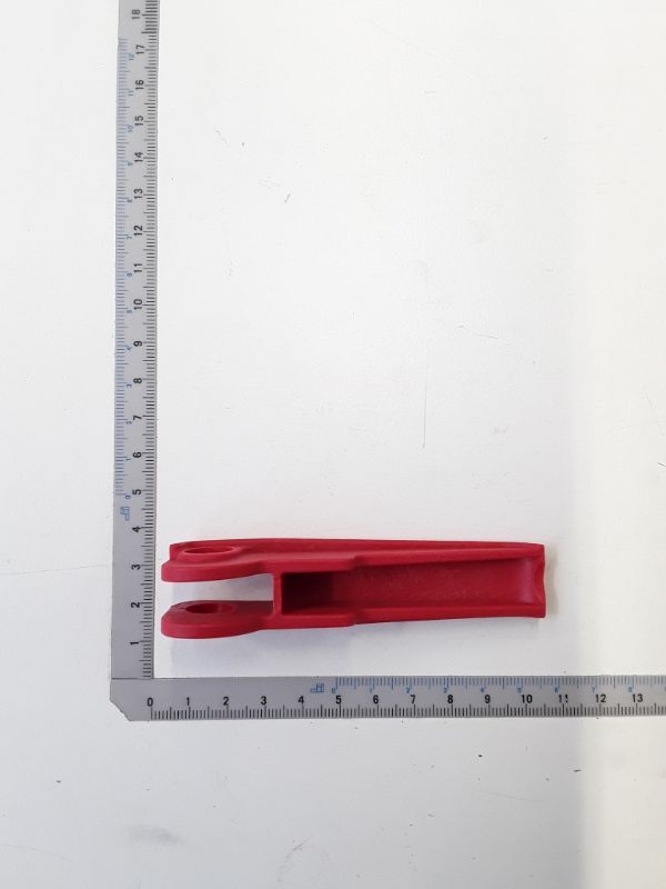 Schnellspannhebel von Scheppach, gezeigt von der Seite neben einem Lineal zur Größenveranschaulichung.