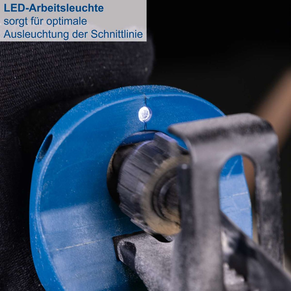 LED-Arbeitsleuchte für präzise Schnittlinie bei Scheppach-Akku-Säbelsäge