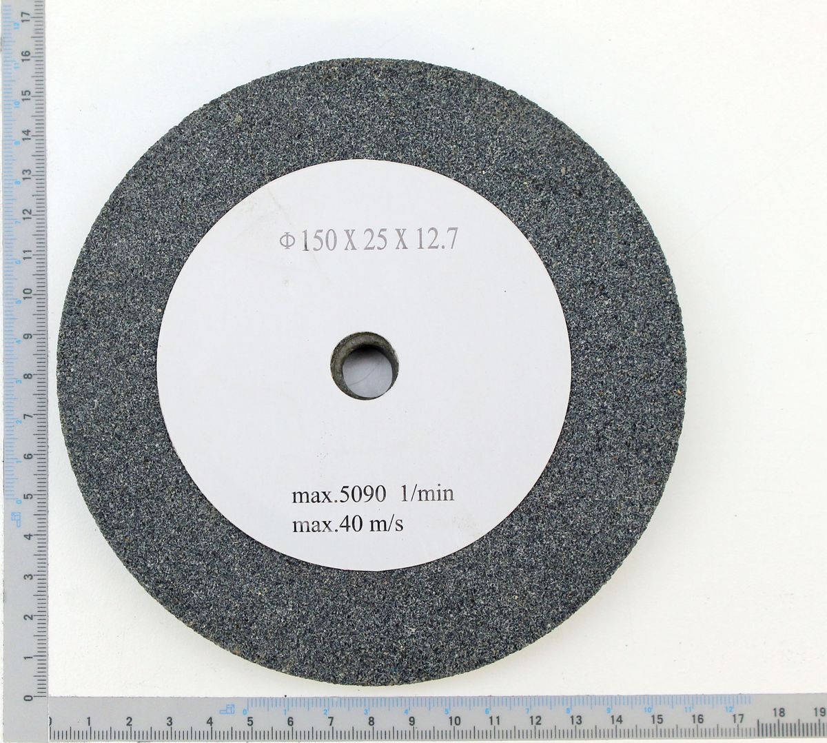 Scheppach Schleifscheibe mit Maßen Ø 150 x 25 x 12,7 mm, Detailansicht