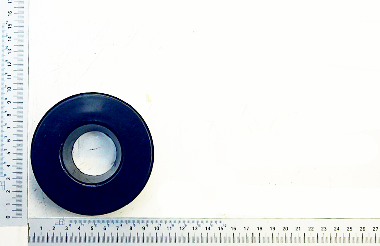 Adapter Ø93x30 von Scheppach. Rundes Bauteil mit zentraler Öffnung. Maßstab zeigt Größe an.