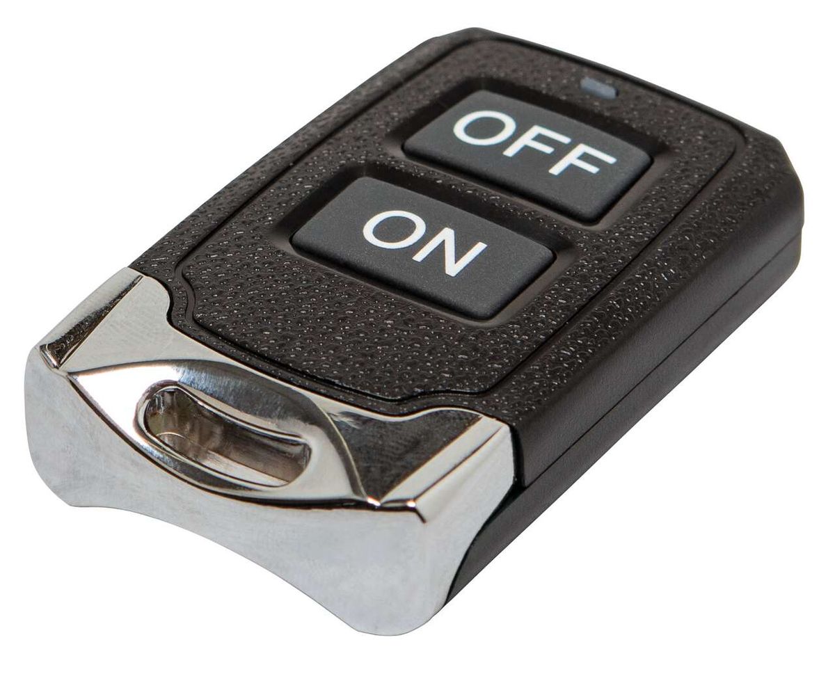 Fernbedienung SG3400i Batterie CR1632 mit zwei Tasten, eine für Ein und eine für Aus. Die Fernbedienung ist aus schwarzem Kunststoff mit silbernem Metallring. Die Fernbedienung ist von vorne gezeigt.