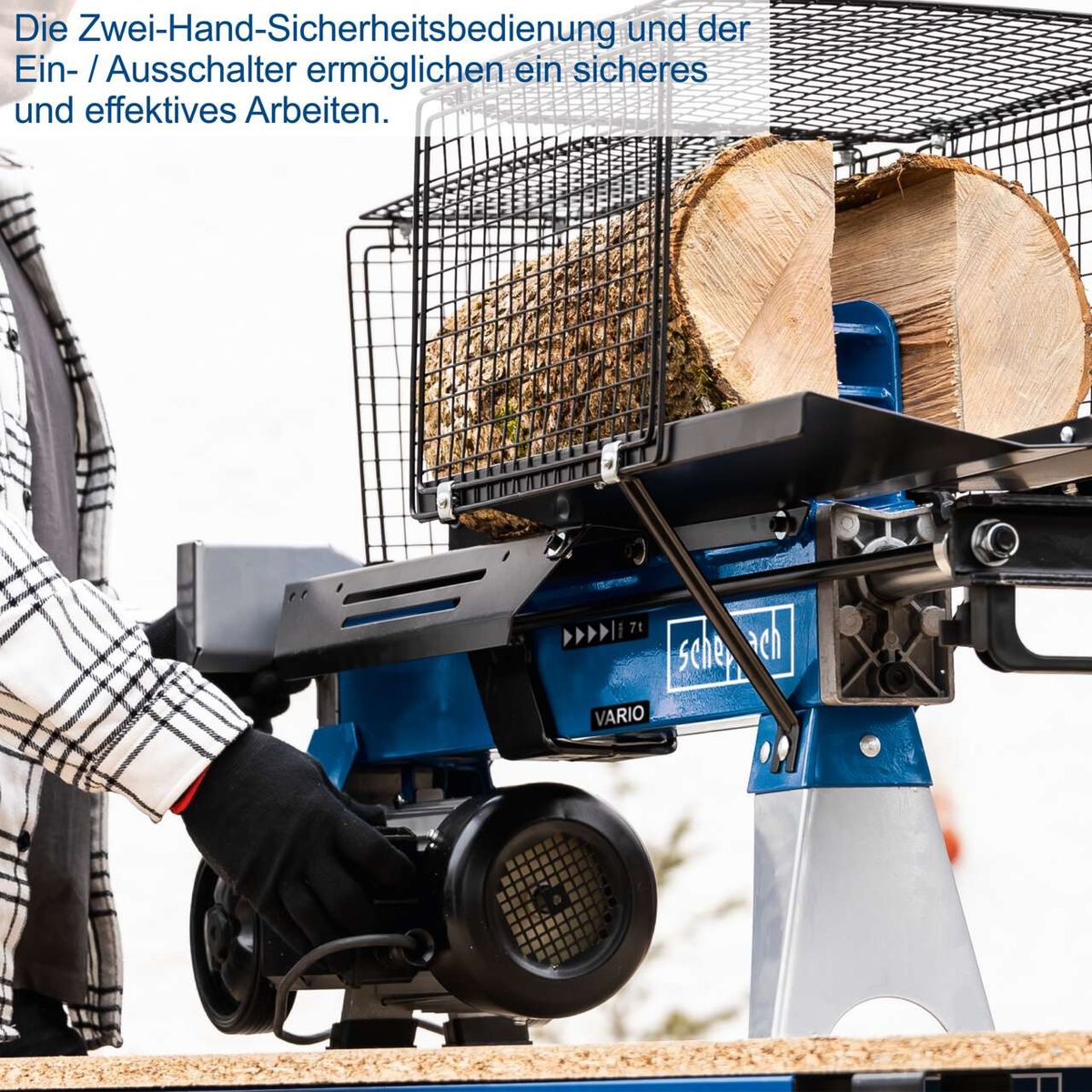 Der Holzspalter HL760LS von Scheppach verfügt über eine Zwei-Hand-Sicherheitsbedienung und einen Ein-/Ausschalter für sicheres und effektives Arbeiten.