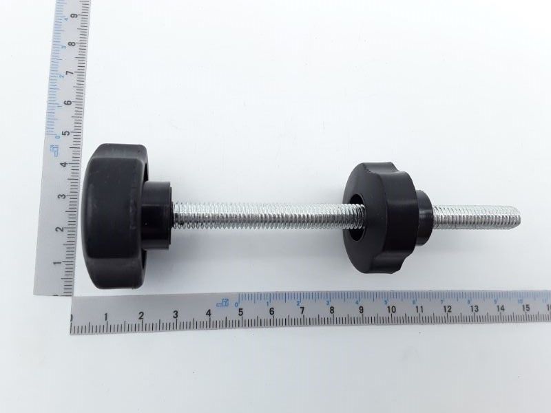 Sterngriffschraube mit Flügelmutter M8x108, Ansicht von der Seite, Länge ca. 10 cm.