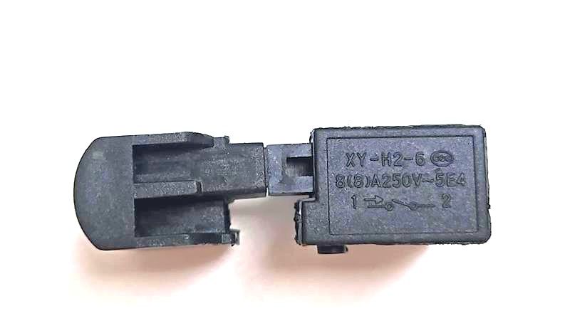 Scheppach-Schalter XY-H2-6 mit Anschlussklemmen (Bild zeigt Oberseite mit Beschriftung)