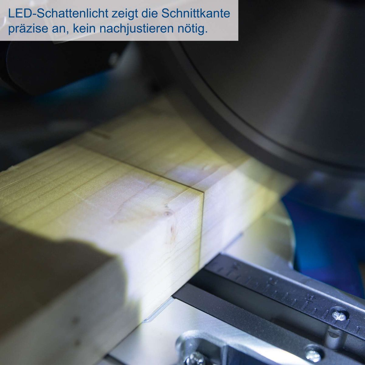 LED-Schattenscheinwerfer für präzise Schnittkante bei Scheppach-Akku-Kapp-, Zug- und Gehrungssäge