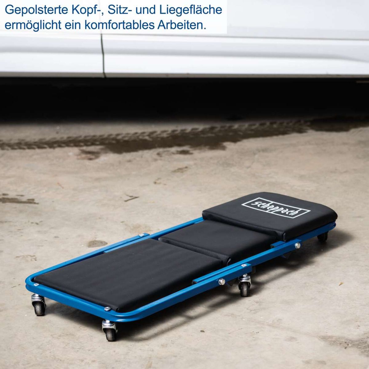 Die gepolsterte Kopf-, Sitz- und Liegefläche ermöglicht ein komfortables Arbeiten.