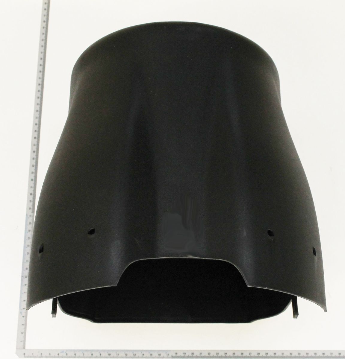 Motorabdeckung eines Maschinengehäuses, seitliche Ansicht