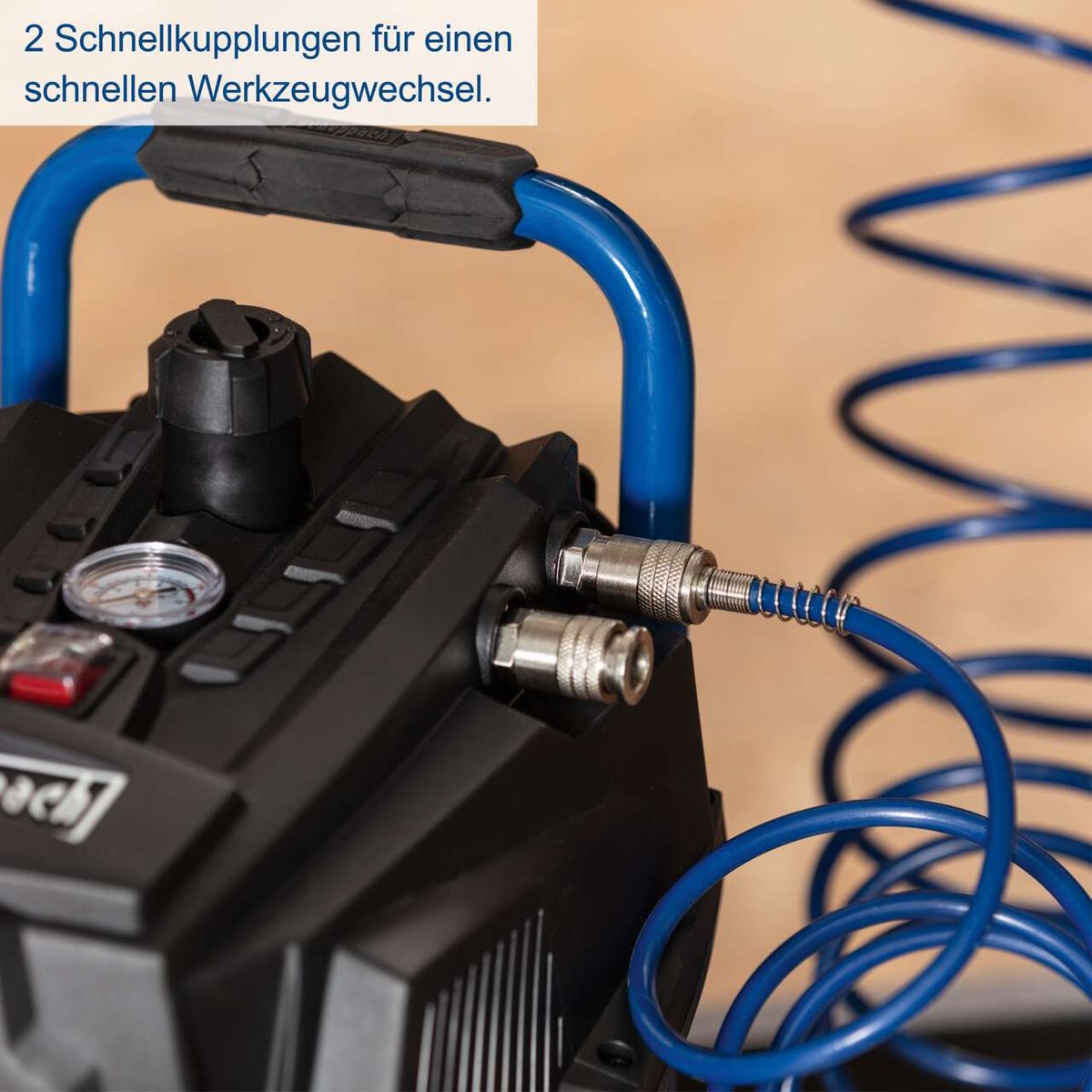 Der Scheppach Kompressor HC35V verfügt über 2 Schnellkupplungen für einen schnellen Werkzeugwechsel.