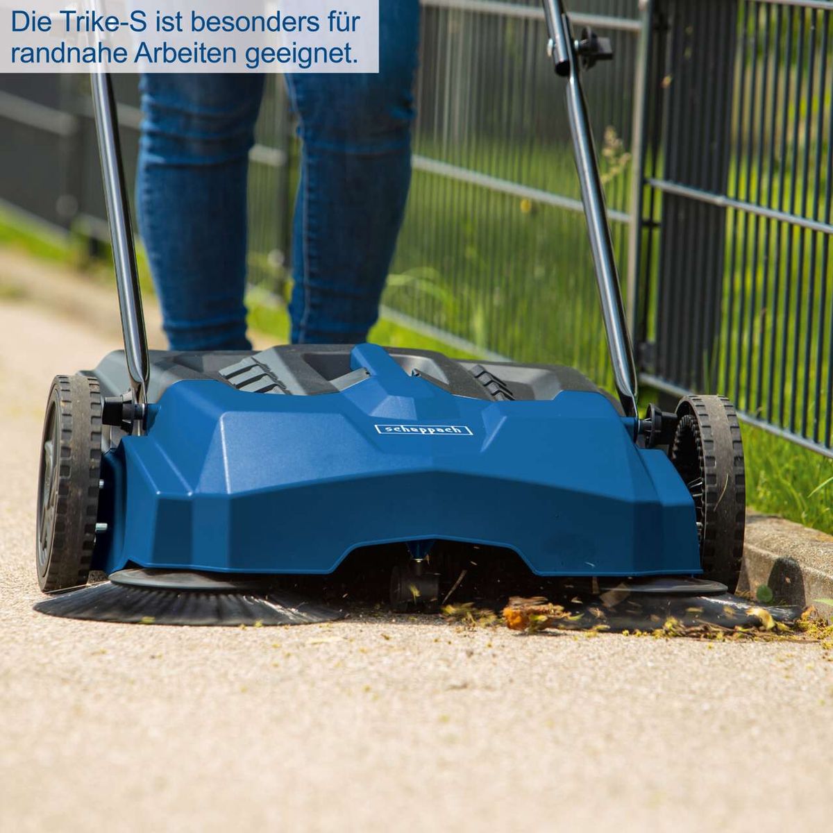 Scheppach Kehrmaschine Trike-S mit Kehrbreite von 650 mm, für randnahe Arbeiten geeignet