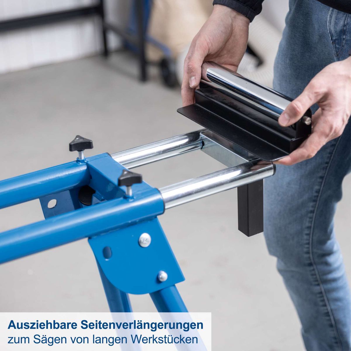 Das Untergestell UMF1600 von Scheppach verfügt über ausziehbare Seitenverlängerungen zum Sägen von langen Werkstücken.