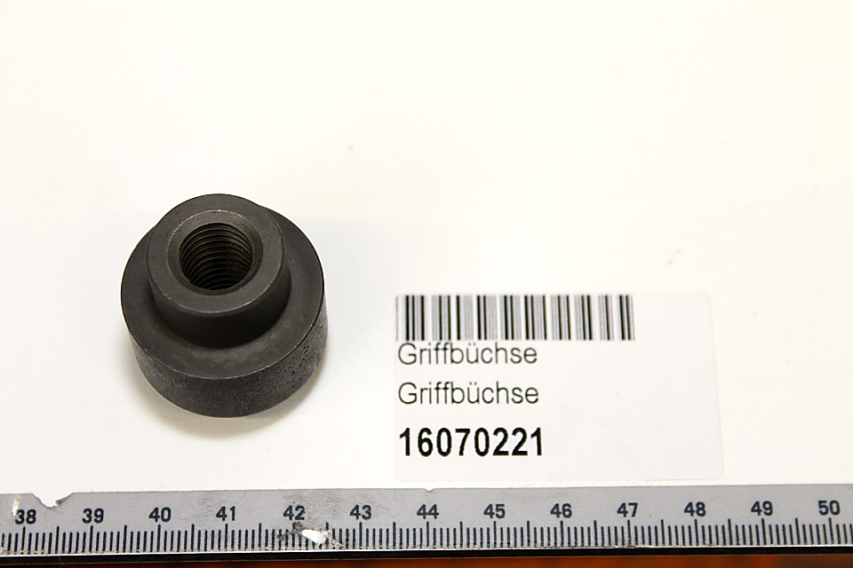 Griffbüchse mit integriertem Gewinde für Scheppach-Produkte, Teil der Griffbüchse Ø30x31