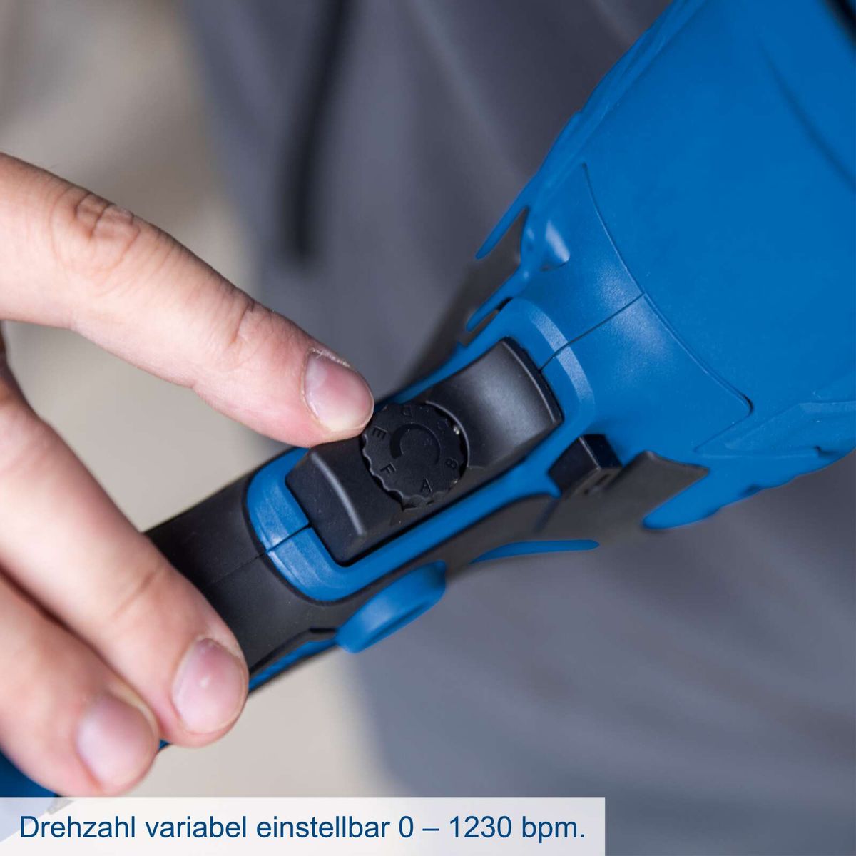 Variable Drehzahl-Einstellung von 0 bis 1230 U/min für präzise Antriebssteuerung