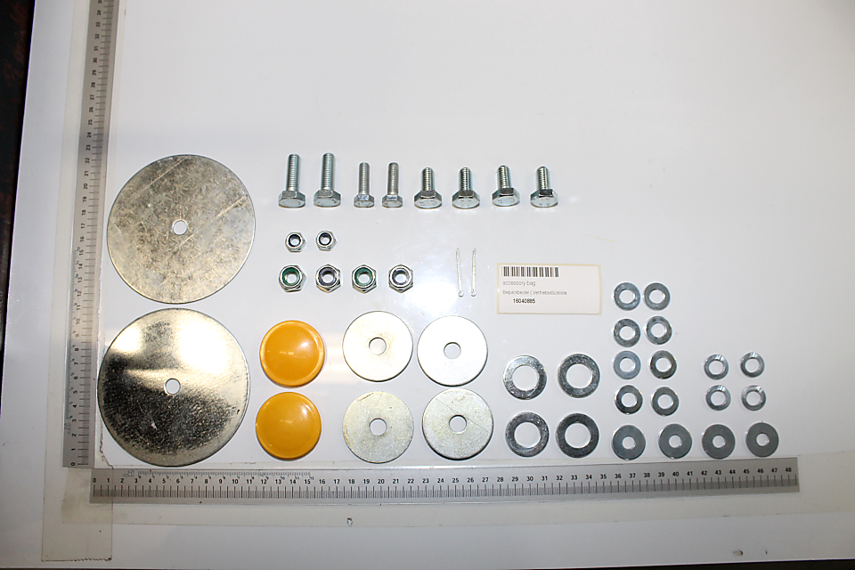 Set aus Scheppach-Bolzen, Muttern und Unterlegscheiben für Maschinenkomponenten