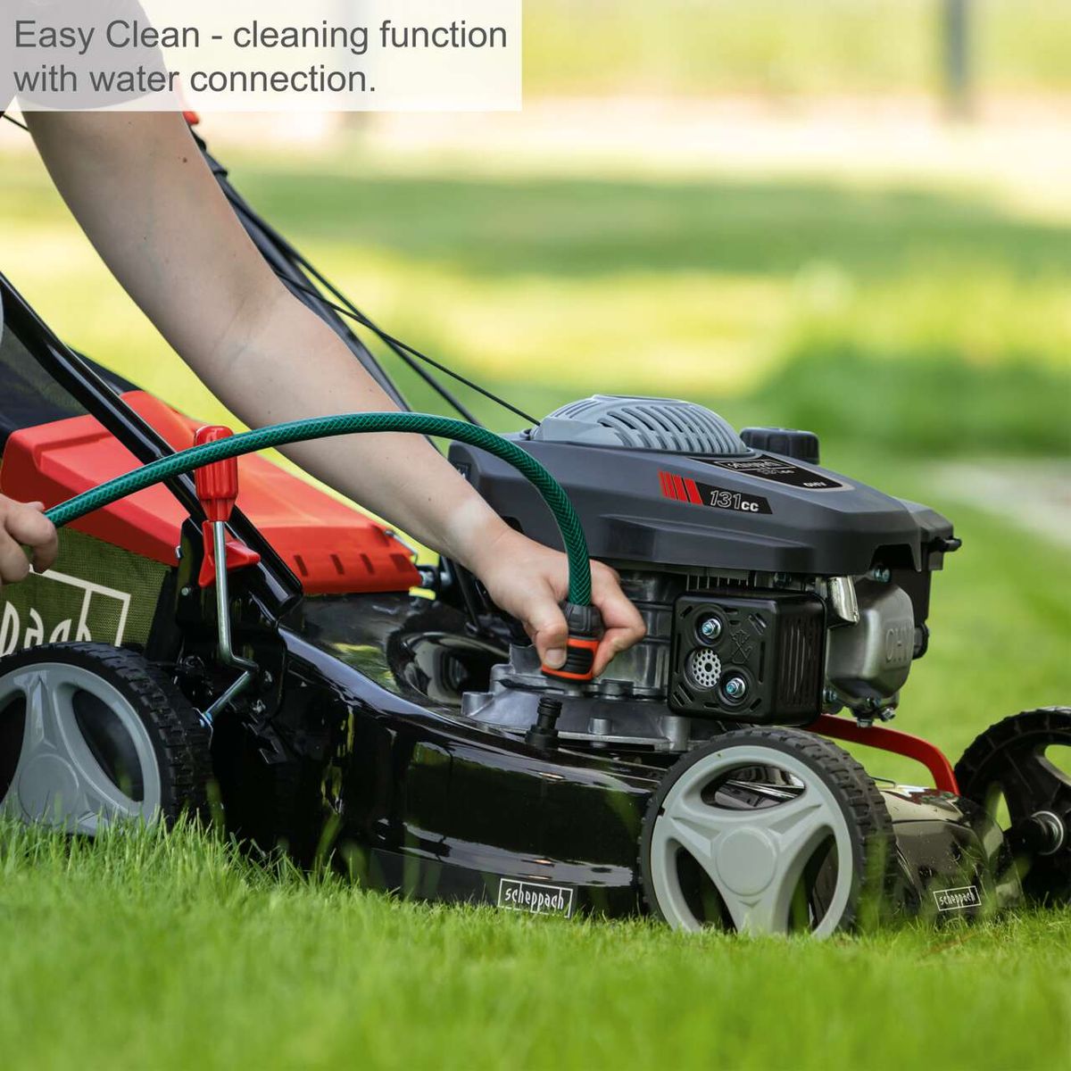 The Scheppach petrol lawn mower MS132-42 features an Easy Clean function with water connection for easy cleaning.