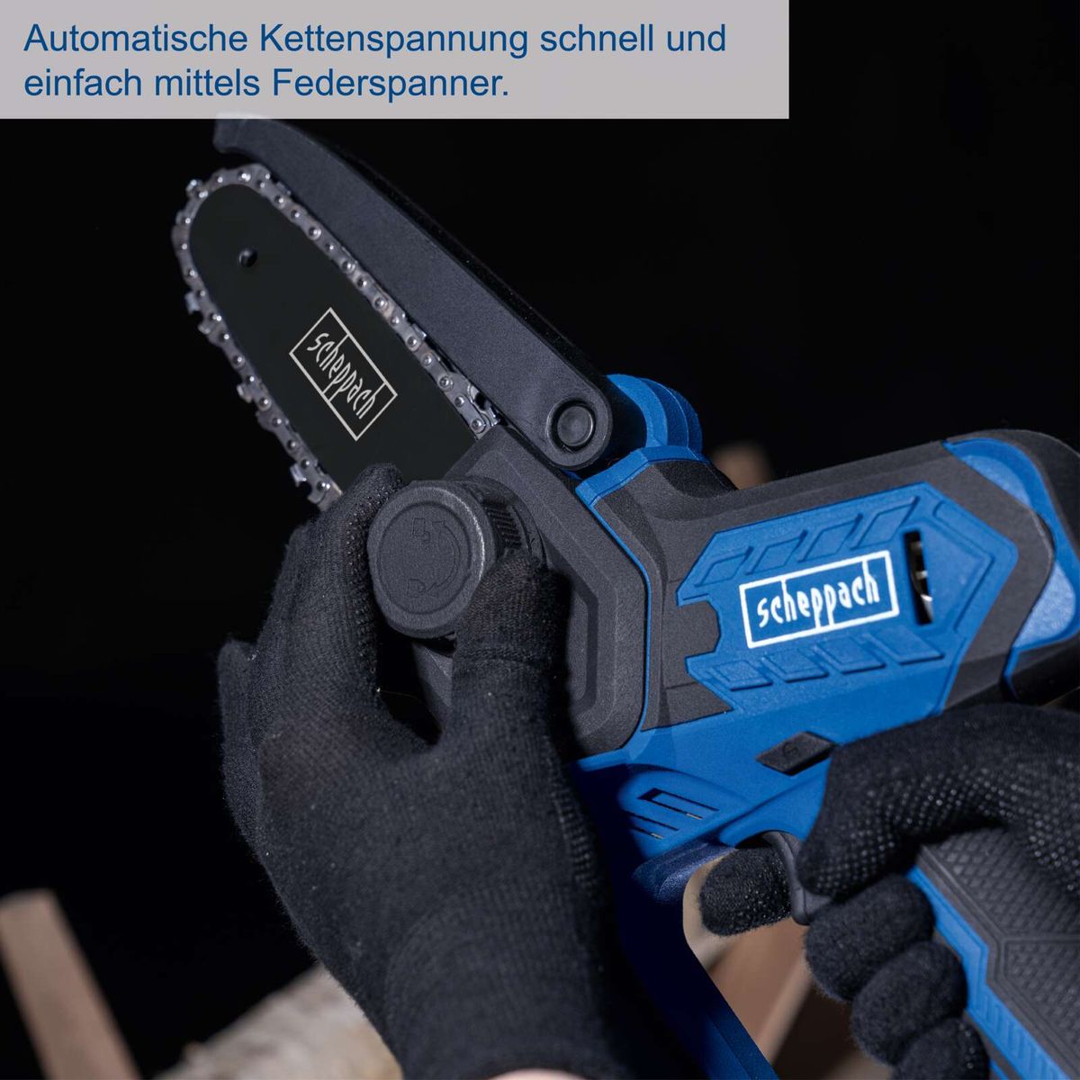 Automatische Kettenspannung schnell und einfach mittels Federspanner. Scheppach Akku Gehölzschneider mit 127mm Schnittlänge und 4,8 m/sec. Inkl. 2Ah 20V Akku und 2,4 A Ladegerät.
