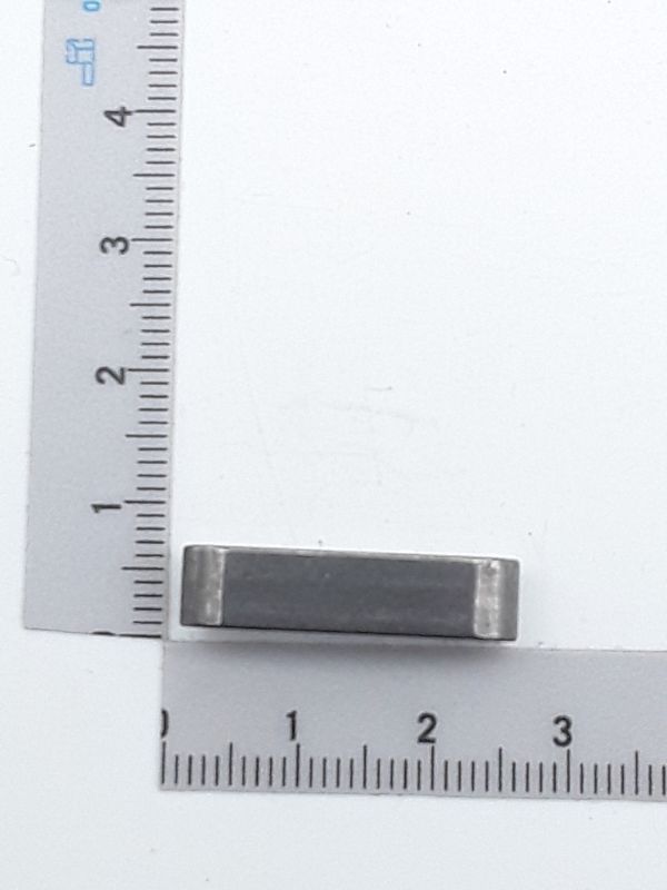 Passfeder 6x6x25, Ansicht von der Seite, Länge 25 mm.