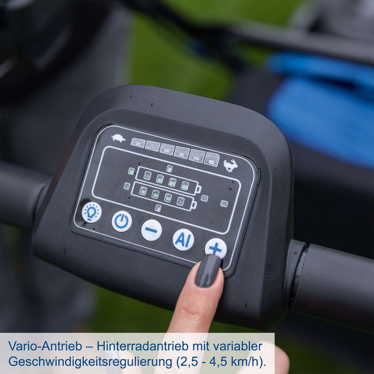 Varioregelung für Hinterradantrieb mit Geschwindigkeitsregulierung zwischen 2,5 und 4,5 km/h