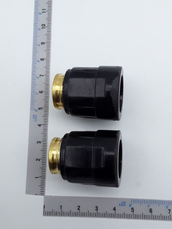 Kohlebürstenhalter von Scheppach, gezeigt von der Seite neben einem Lineal zur Größenveranschaulichung.