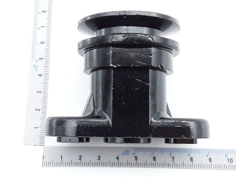 Messeraufnahme von Scheppach, gezeigt von oben auf weißem Hintergrund mit Maßstab.