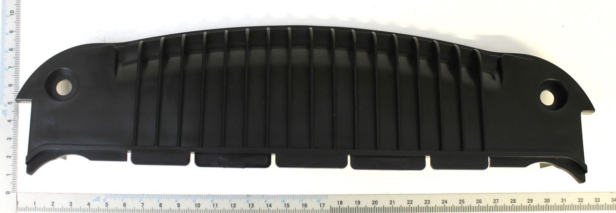 Abstreifer unten, Ansicht von unten, Länge ca. 30 cm, zwei Löcher für Befestigung.