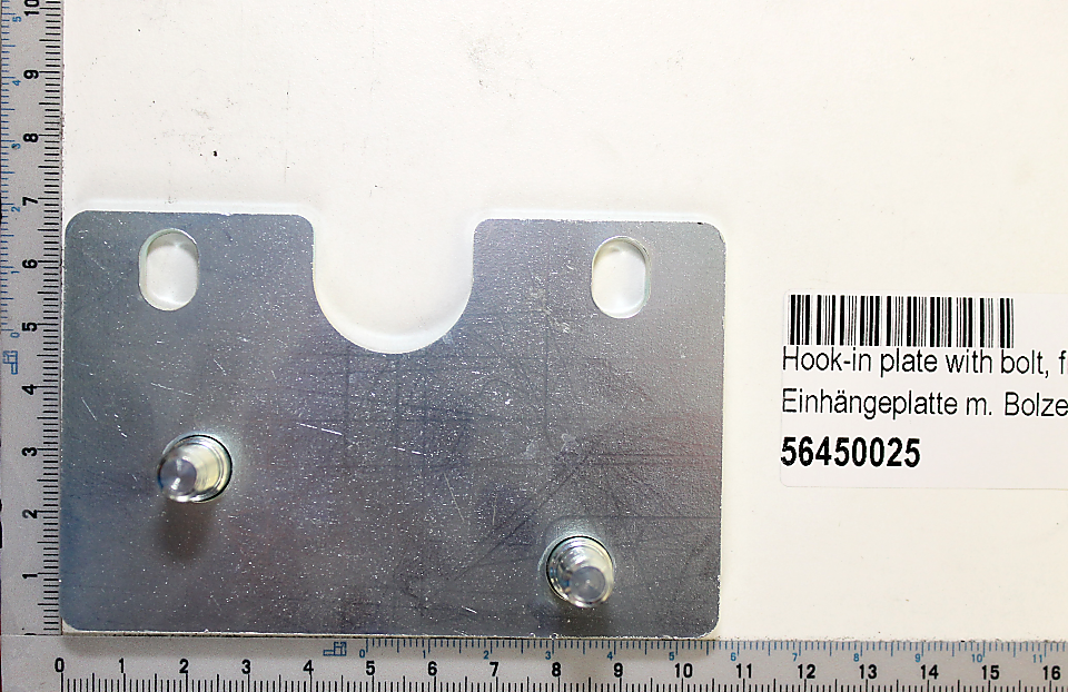 Einhängeplatte m. Bolzen vorne, Ansicht von vorne, mit zwei Bolzen und einer Aussparung.