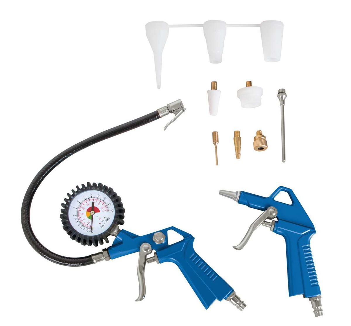 Kompressor Aircase Scheppach mit Zubehörset. Gezeigt von der Seite. Enthält Schläuche, Düsen und ein Manometer.
