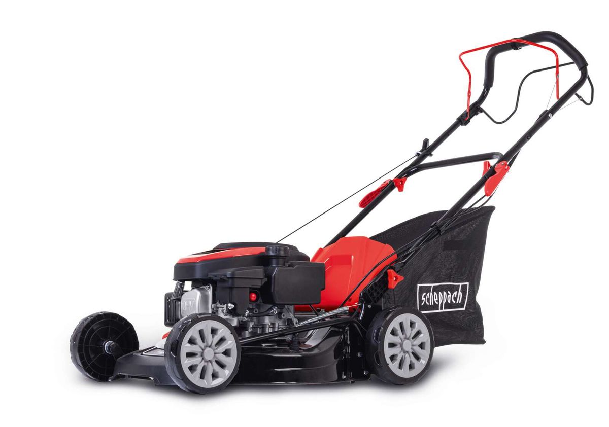 Scheppach Rasenmäher mit schwarzem Auffangbehälter und rotem Motor. Robustes Design mit großen Rädern für einfache Handhabung.