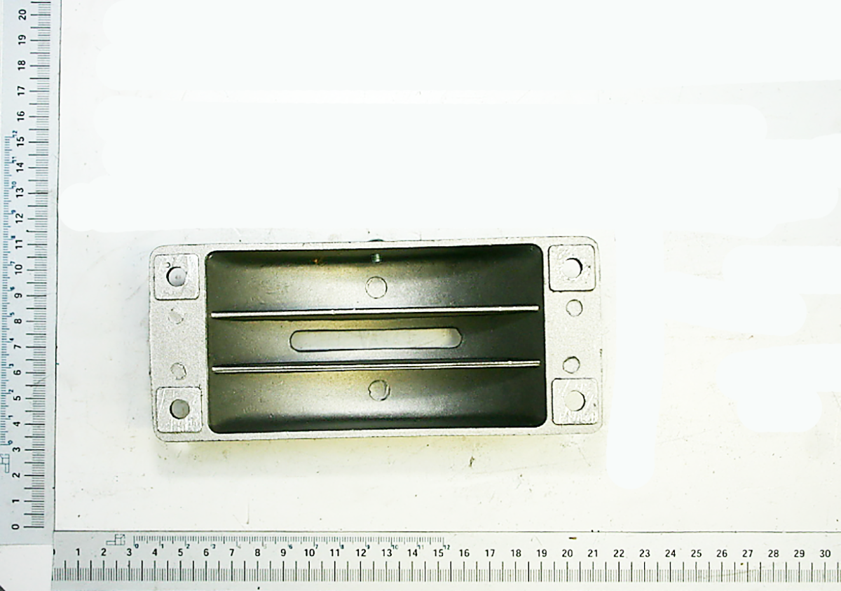 Schwenksegment oben, Teil 88, von Scheppach. Gezeigt von vorne mit Maßstab zur Größenbestimmung.