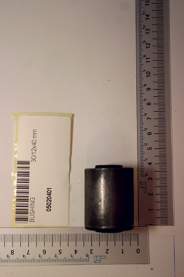 Scheppach Ultrabuchse 30/12x40 mm, Ansicht von der Seite, mit Maßstab und Produktetikett.