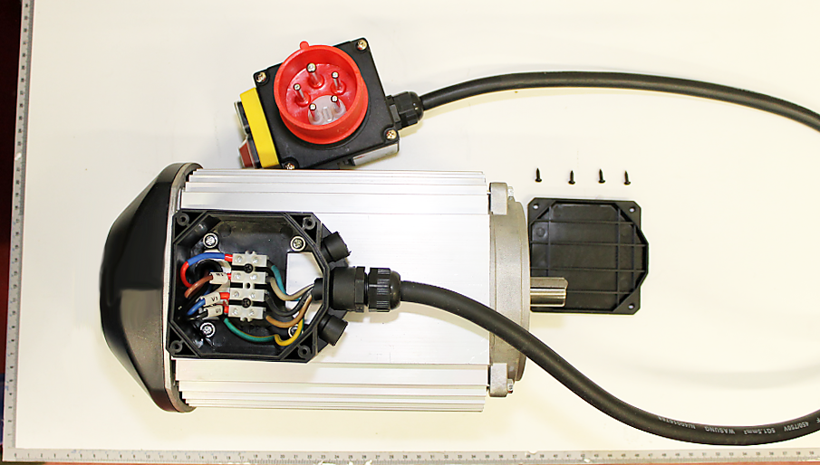 Scheppach-Kabelverbindung mit Schutzschalter und Steckverbindung für Motoranschluss